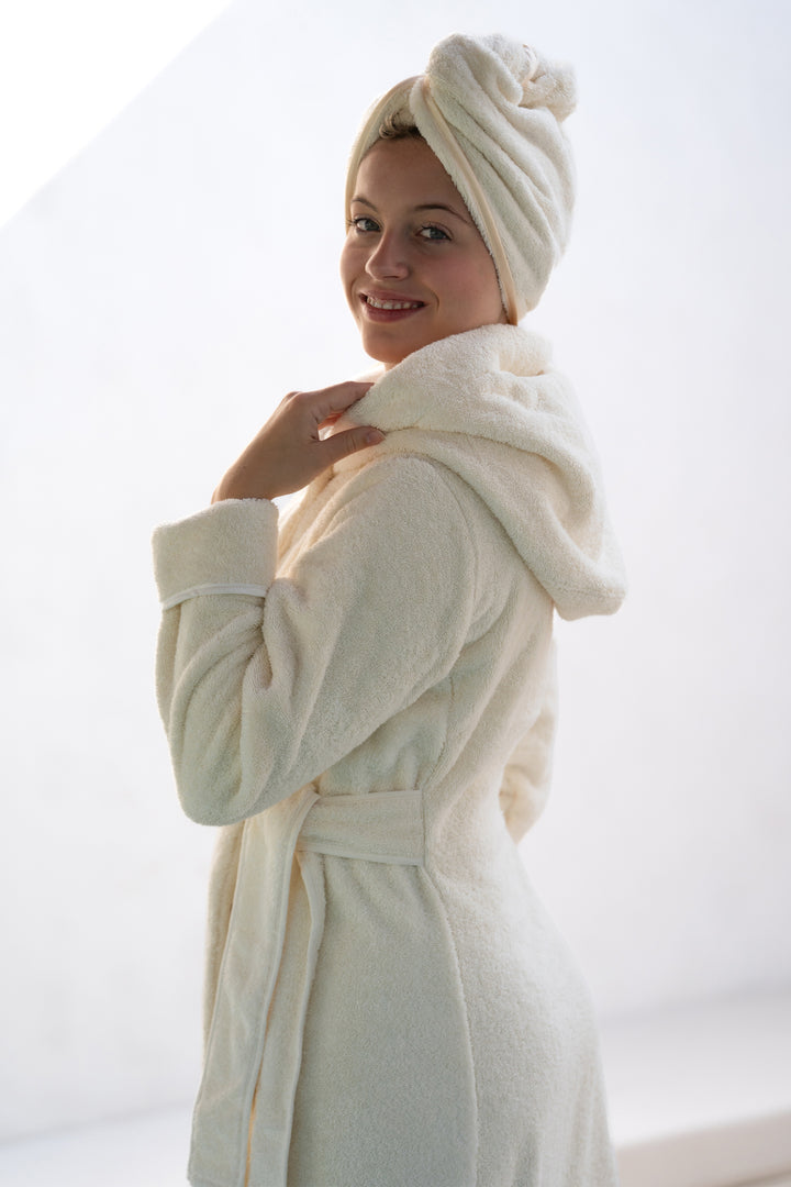 Luxus Bademantel Deluxe extra lang mit Kapuze - Damen und Herren Bio Baumwolle Sauna & Spa
